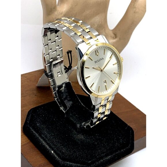 Bulova Men's Watch 98B385 Silver Dial Date Quartz Two Tone Stainless Steel 40mm - Picture 13 of 13